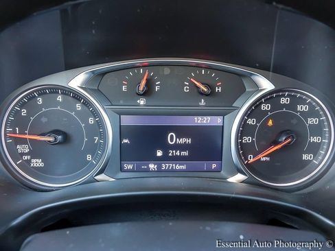 Used 2023 GMC Terrain SLT w/ LPO, Floor Liner Package image 15