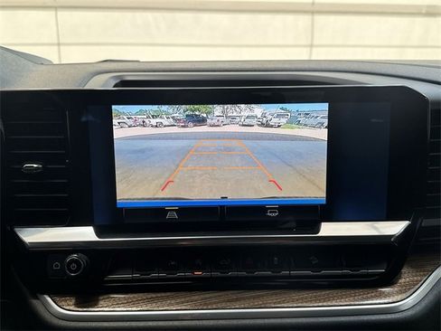 Certified 2022 Chevrolet Silverado 1500 RST w/ Z71 Off-Road Package image 15