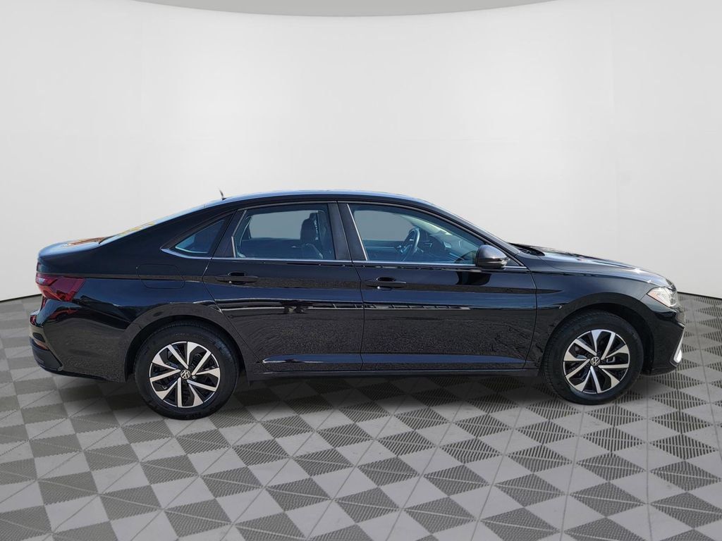 Used 2025 Volkswagen Jetta S FWD image 7