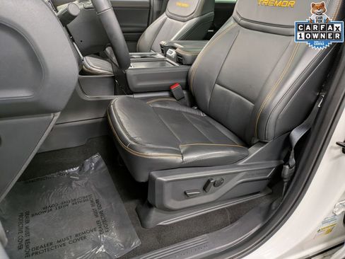 Certified 2025 Ford Expedition Tremor image 12