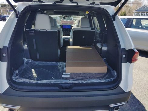 New 2026 Toyota Grand Highlander AWD Hybrid image 11