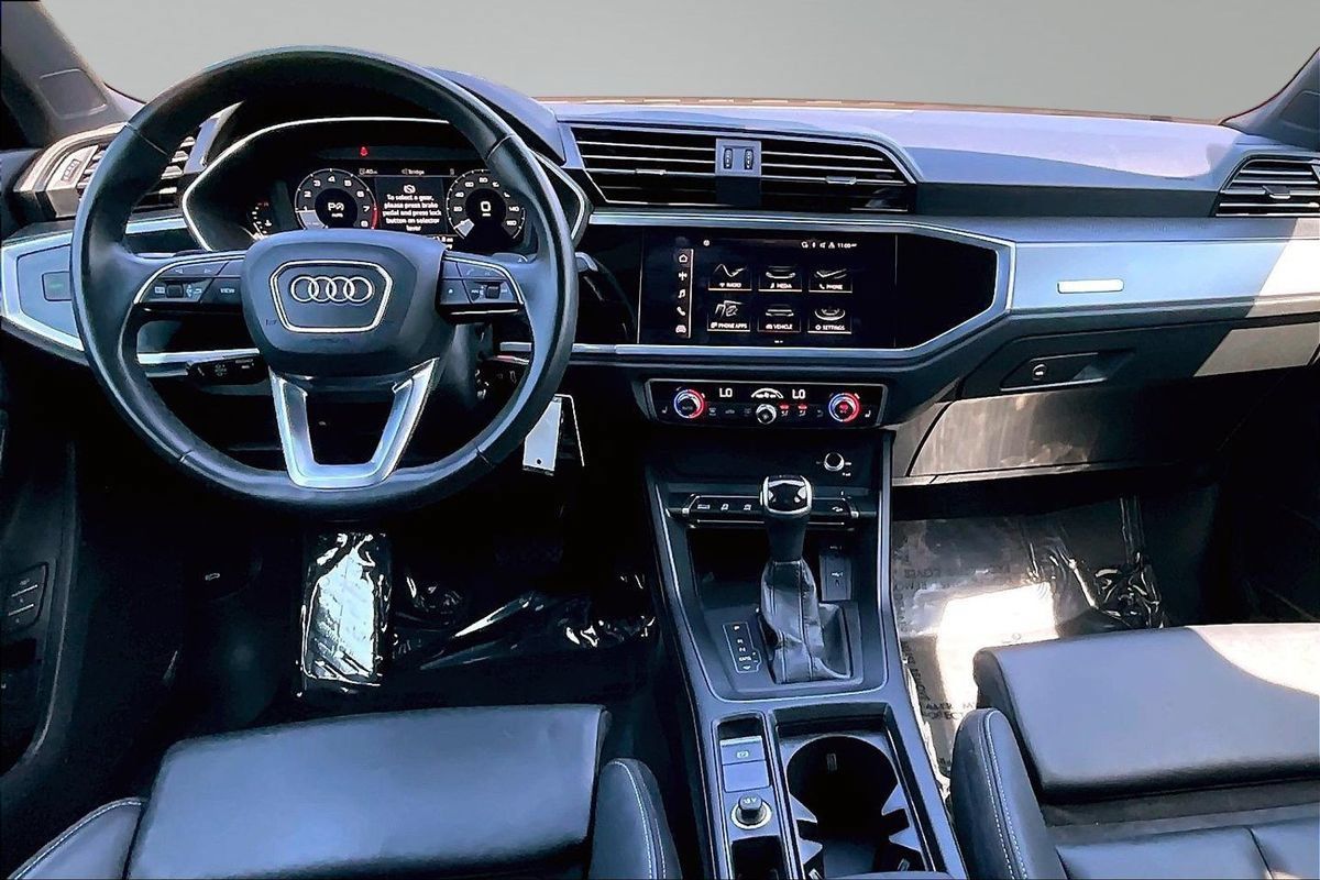 Used 2022 Audi Q3 2.0T Premium Plus AWD/4WD image 19