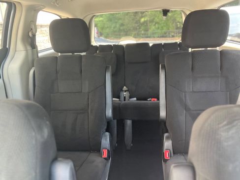 Used 2012 Dodge Grand Caravan Crew image 23