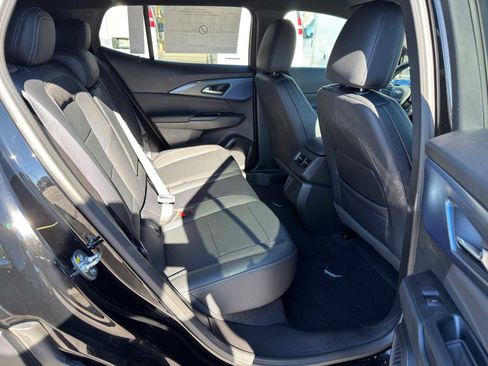 New 2026 Chevrolet Equinox EV LT image 12