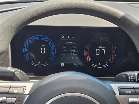 New 2025 Hyundai Tucson SEL image 11