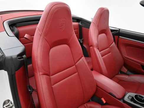 Used 2020 Porsche 911 Carrera S image 11