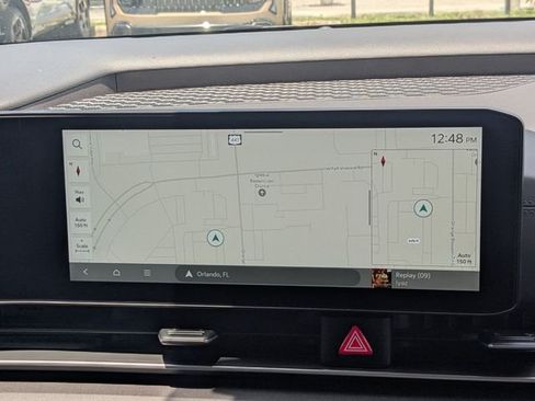 New 2026 Kia Carnival EX FWD image 28