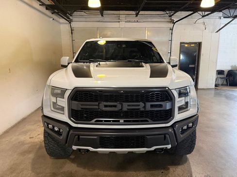 Used 2017 Ford F150 Raptor w/ Equipment Group 802A Luxury image 4