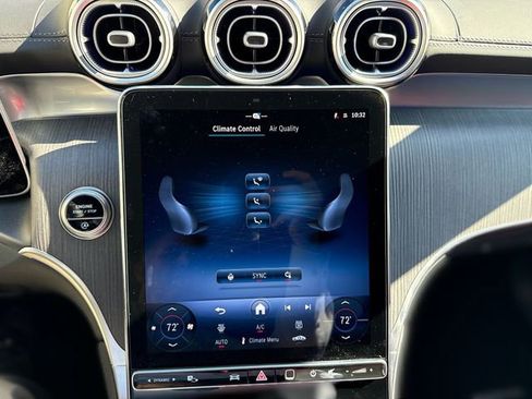 Used 2026 Mercedes-Benz GLC 300 GLC 300 image 19