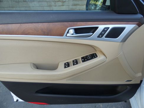 Used 2015 Hyundai Genesis 3.8 w/ Option Group 04 image 62