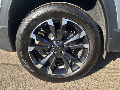 Used 2026 Chevrolet Equinox RS image 41