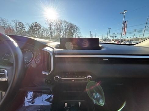 Used 2025 MAZDA CX-50 AWD 2.5 S w/ Premium Package image 15