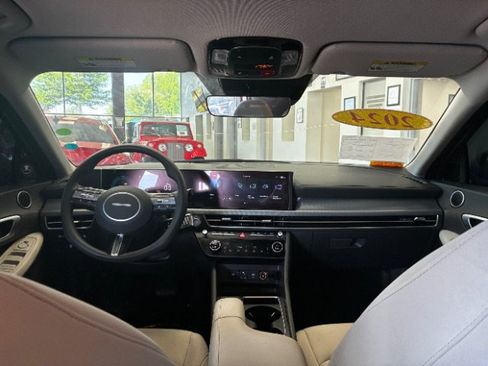 Used 2024 Hyundai Sonata SEL FWD image 29