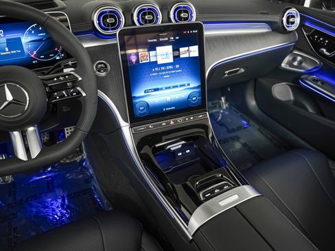 New 2026 Mercedes-Benz CLE 300 4MATIC Cabriolet image 18