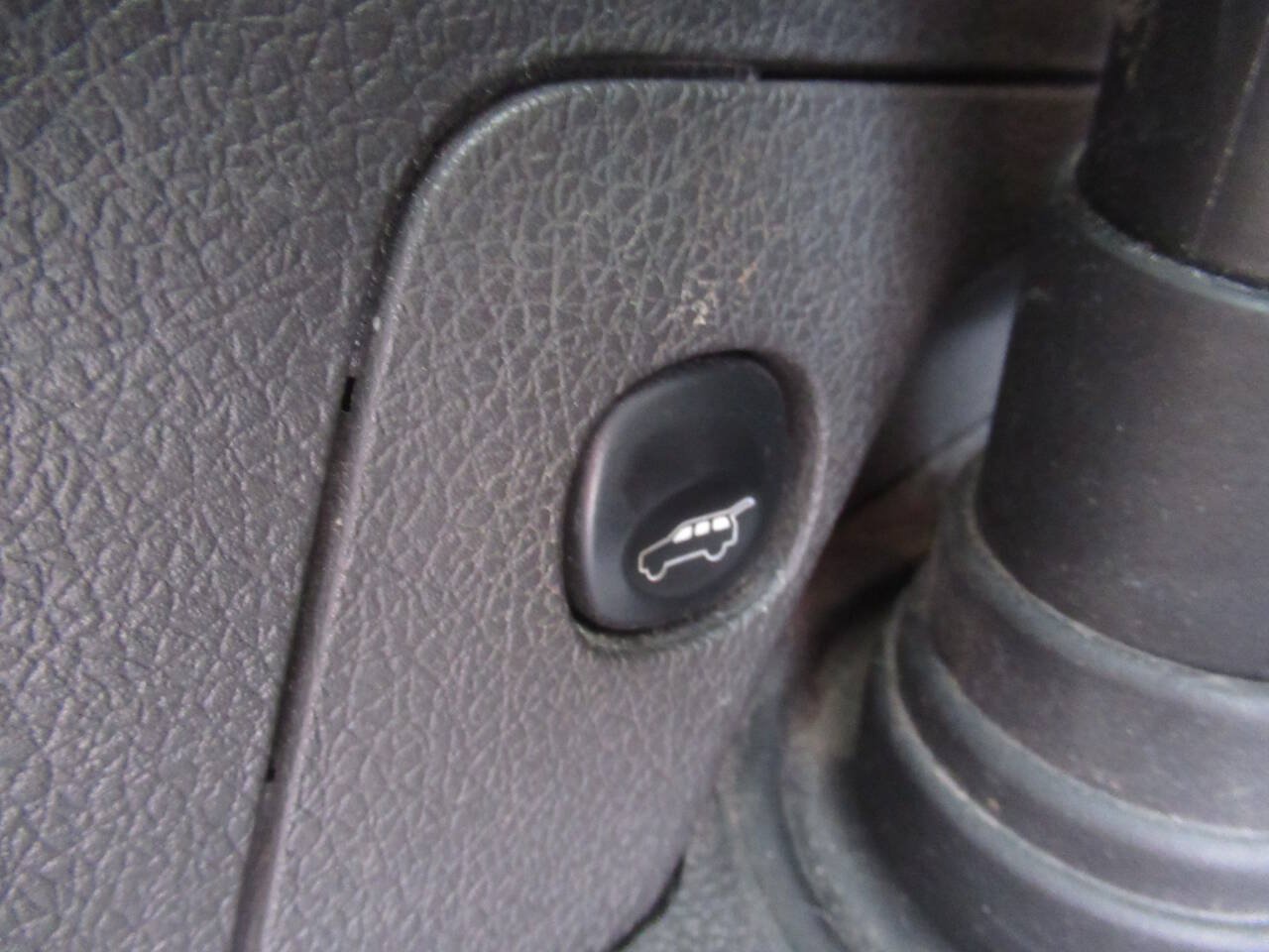Used 2017 Ford Flex Limited AWD/4WD image 13
