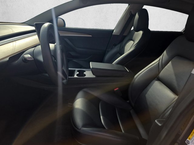 Used 2023 Tesla Model 3 Standard Range RWD image 17