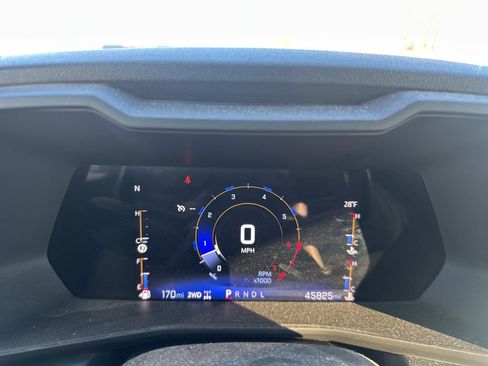 Used 2023 Chevrolet Colorado Trail Boss w/ Technology Package image 25