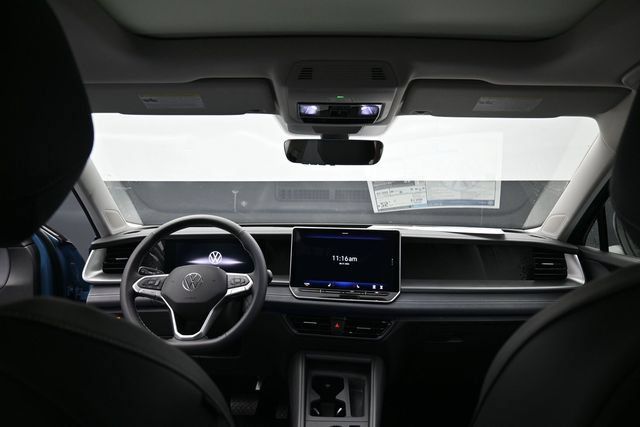New 2026 Volkswagen Tiguan SE AWD/4WD image 10