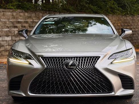 Certified 2020 Lexus LS 500 AWD w/ Interior Upgrade Package image 13