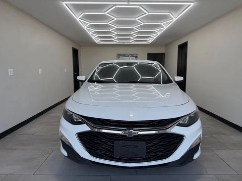 Used 2022 Chevrolet Malibu RS FWD image 12