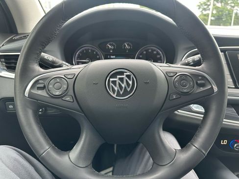 Used 2019 Buick Enclave Premium w/ Experience Buick Package FWD image 9