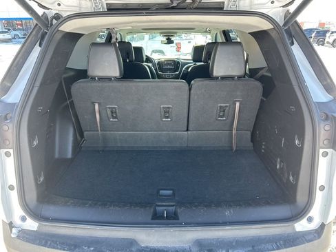 Used 2018 Chevrolet Traverse LT image 33