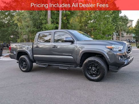 Certified 2022 Toyota Tacoma SR5 w/ Technology Package RWD image 2