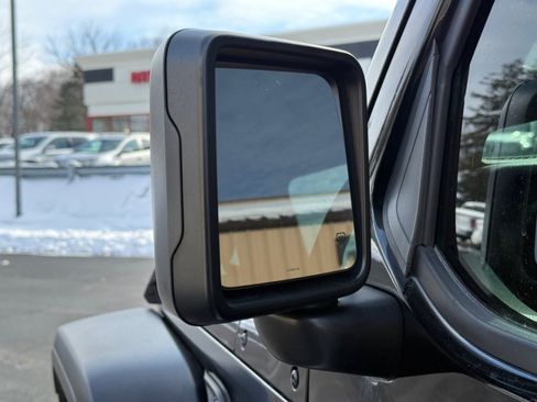 Used 2019 Jeep Wrangler Unlimited Sport w/ Cold Weather Group image 31