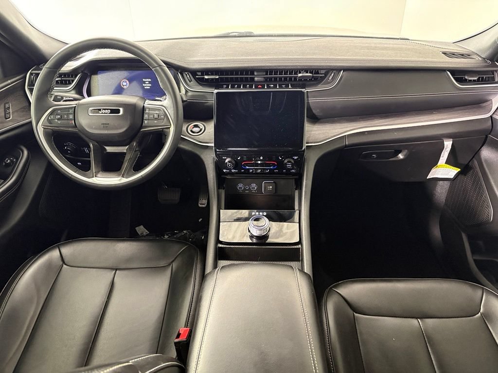 Used 2024 Jeep Grand Cherokee L Limited RWD image 42
