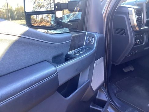 Used 2024 Ford F250 Lariat image 14