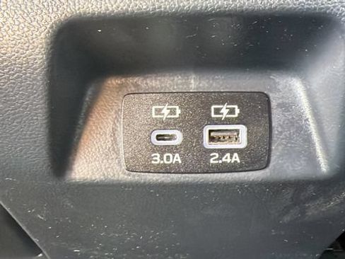 Certified 2024 Subaru Crosstrek 2.0i Premium AWD/4WD image 36