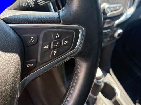 Used 2019 Chevrolet Equinox LT w/ Driver Convenience Package FWD image 15