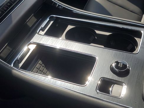 New 2026 Lincoln Aviator AWD image 21