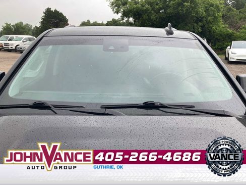 Used 2019 GMC Yukon SLT RWD image 12