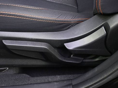 Certified 2023 Subaru Crosstrek 2.0i Premium image 14