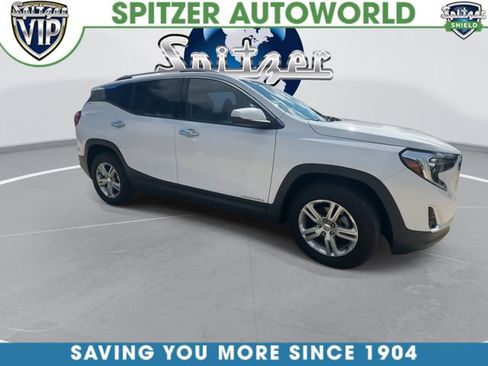 Used 2019 GMC Terrain SLT w/ Preferred Package AWD/4WD image 2