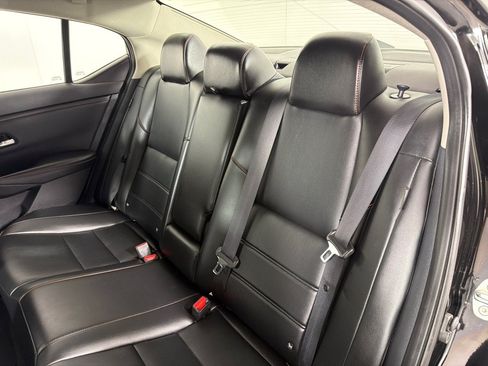 Used 2021 Nissan Sentra SR w/ SR Premium Package FWD image 21