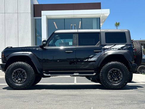 Certified 2024 Ford Bronco Raptor w/ Interior Carbon Fiber Pack 6 AWD/4WD image 6