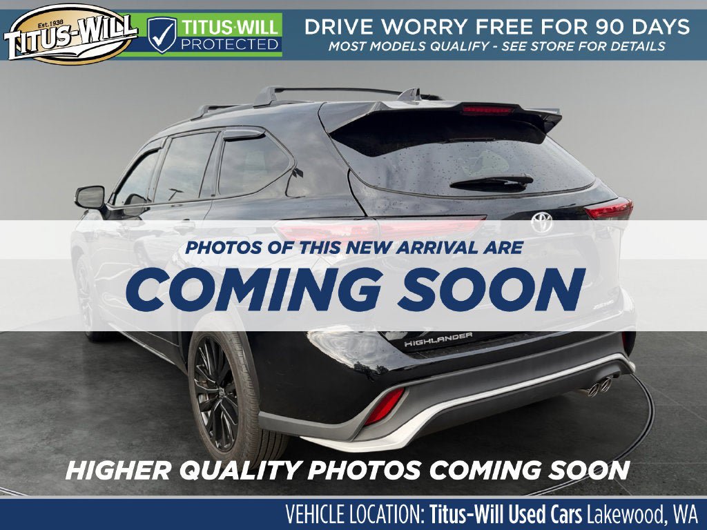 Used 2023 Toyota Highlander XSE AWD/4WD image 3