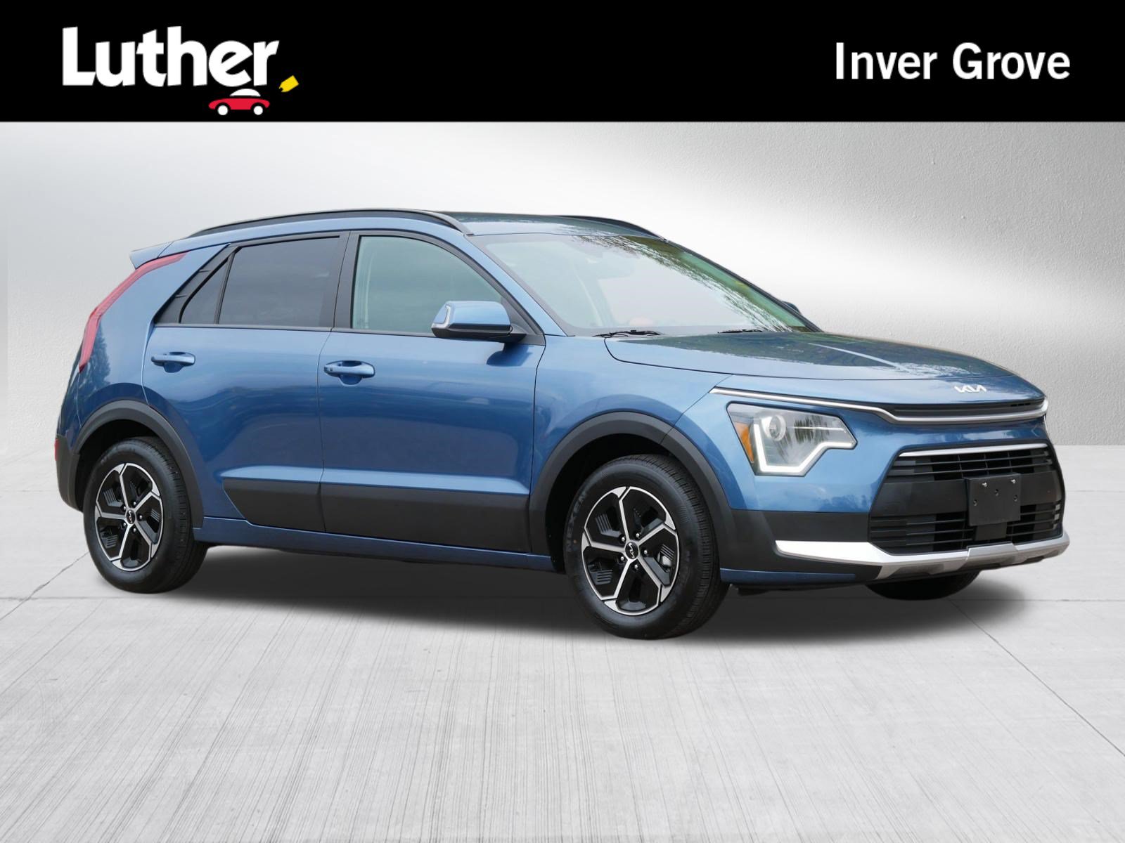 Used 2025 Kia Niro EX FWD image 1