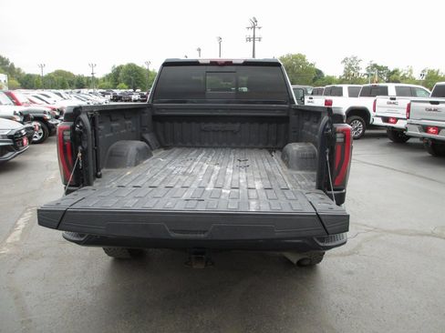 Certified 2024 GMC Sierra 2500 AT4 w/ AT4 Premium Plus Package image 6