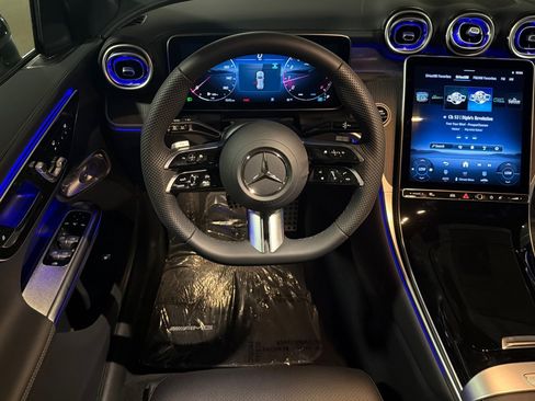 New 2027 Mercedes-Benz GLC 300 image 13