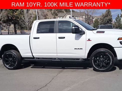 New 2026 RAM 2500 Big Horn AWD/4WD image 2