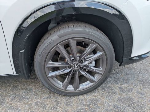 Used 2026 Acura MDX FWD w/ Technology Package image 11