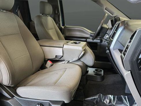 Used 2018 Ford F150 XLT AWD/4WD image 22