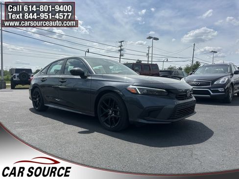 Used 2024 Honda Civic Sport image 3