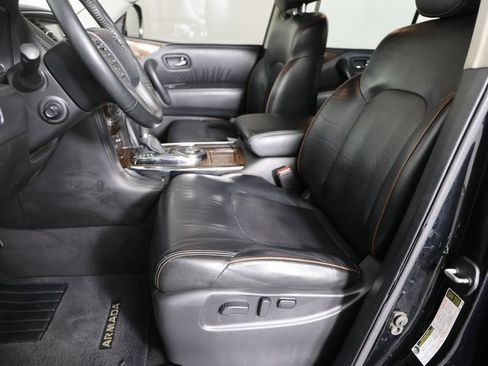 Used 2017 Nissan Armada Platinum w/ Interior Lighting Package image 13