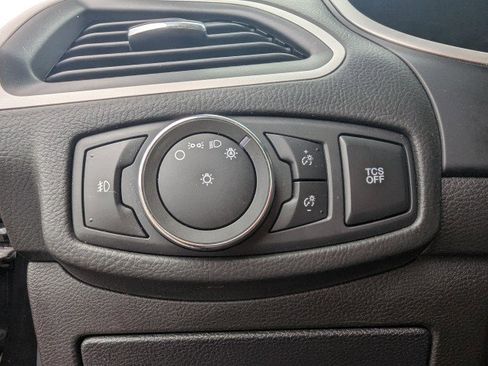 Used 2020 Ford Edge SEL AWD/4WD image 17