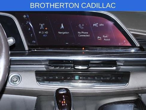 Used 2021 Cadillac Escalade Sport w/ Heavy-Duty Trailer Package AWD/4WD image 22