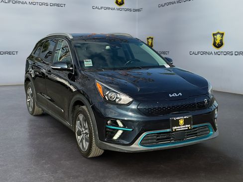 Used 2022 Kia Niro EX FWD image 7